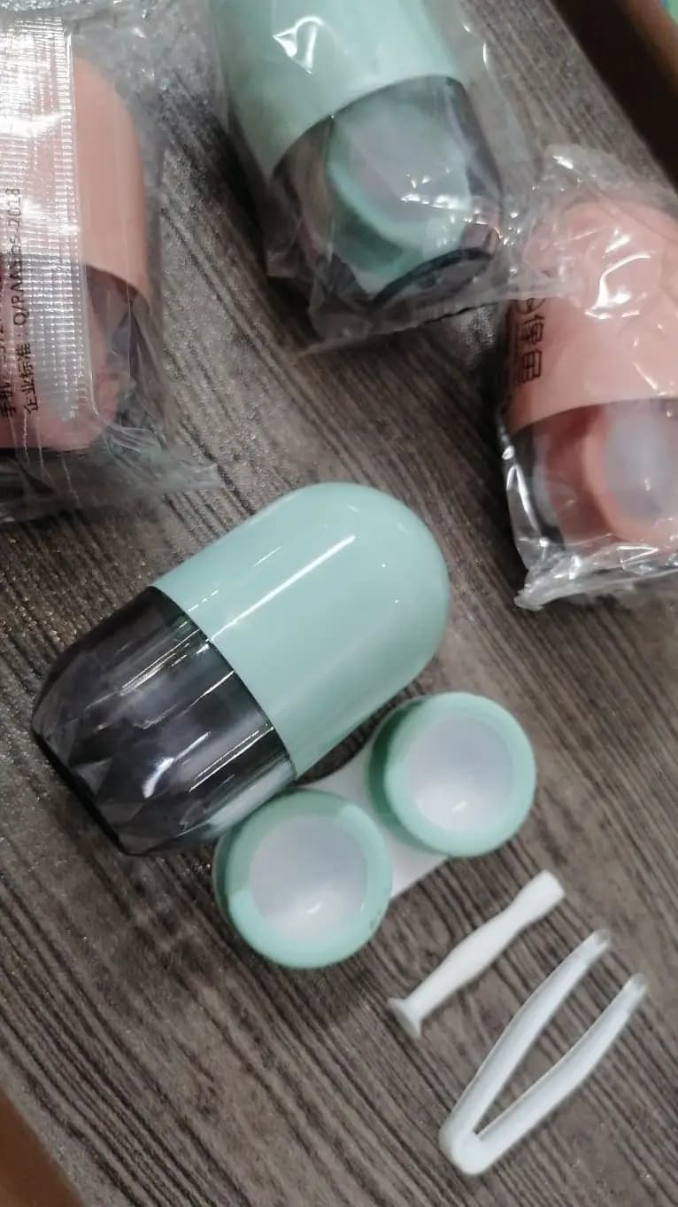 New Capsule Style Travel Kit